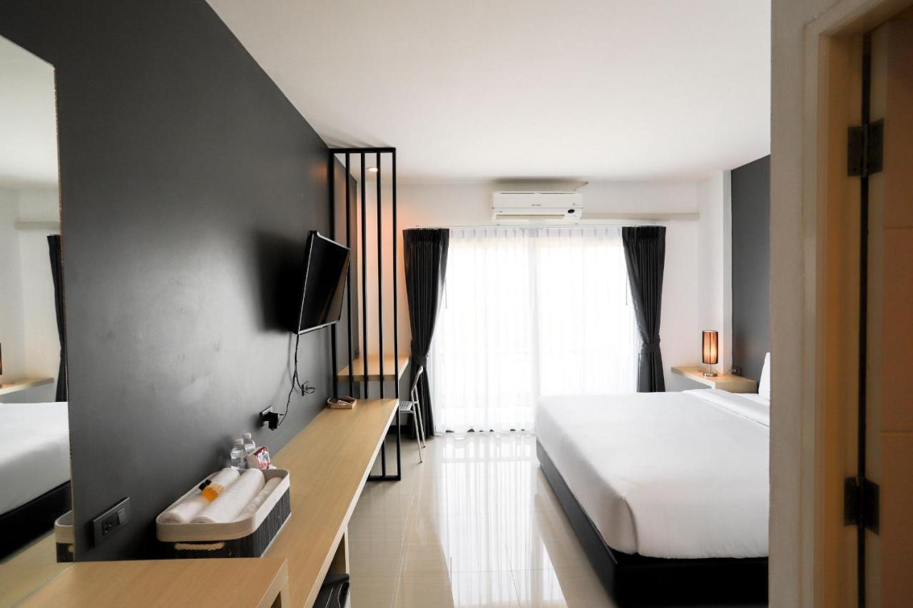 The Rest Hotel - ประจวบ Prachuap Khiri Khan Extérieur photo