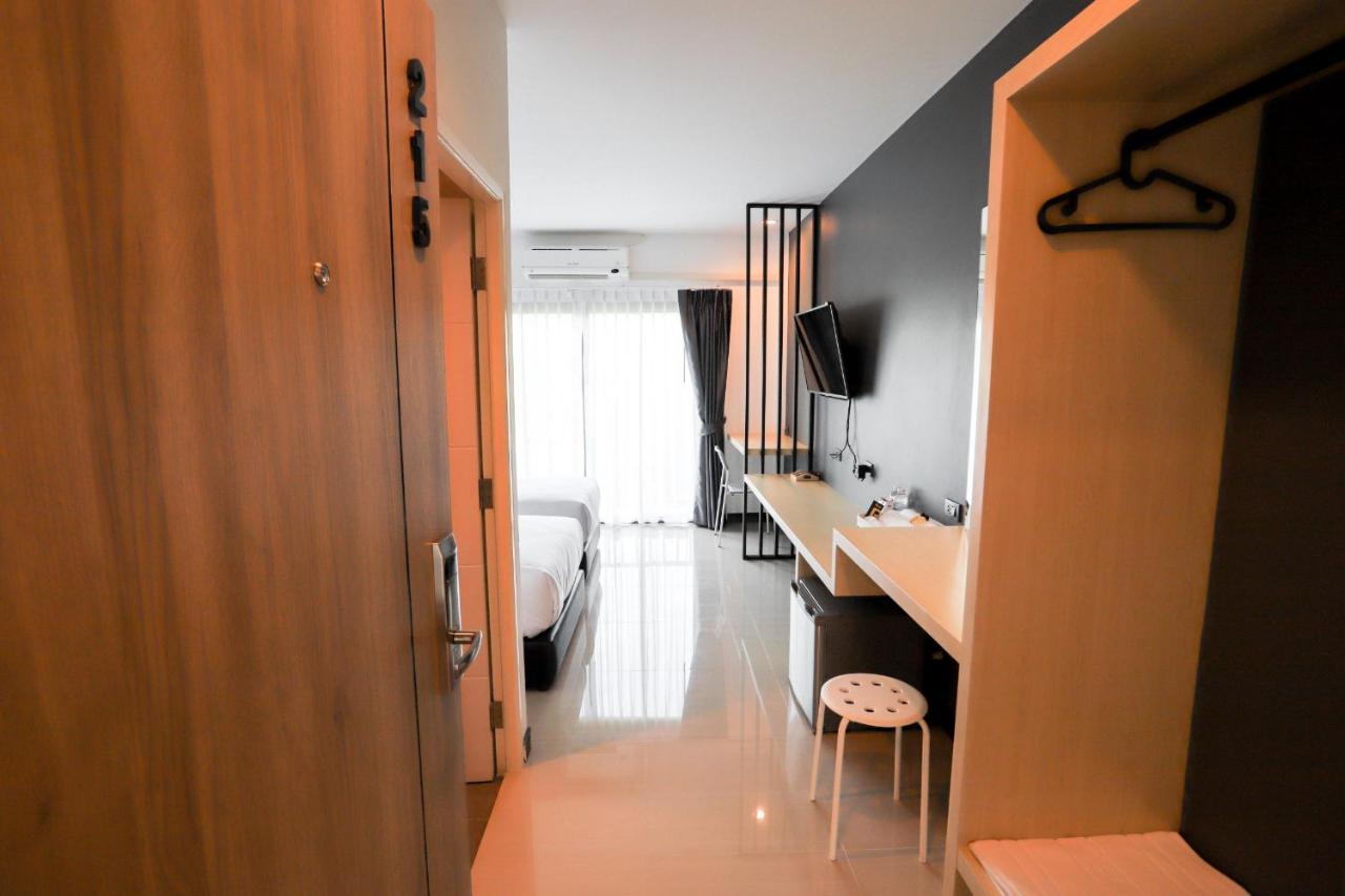 The Rest Hotel - ประจวบ Prachuap Khiri Khan Extérieur photo