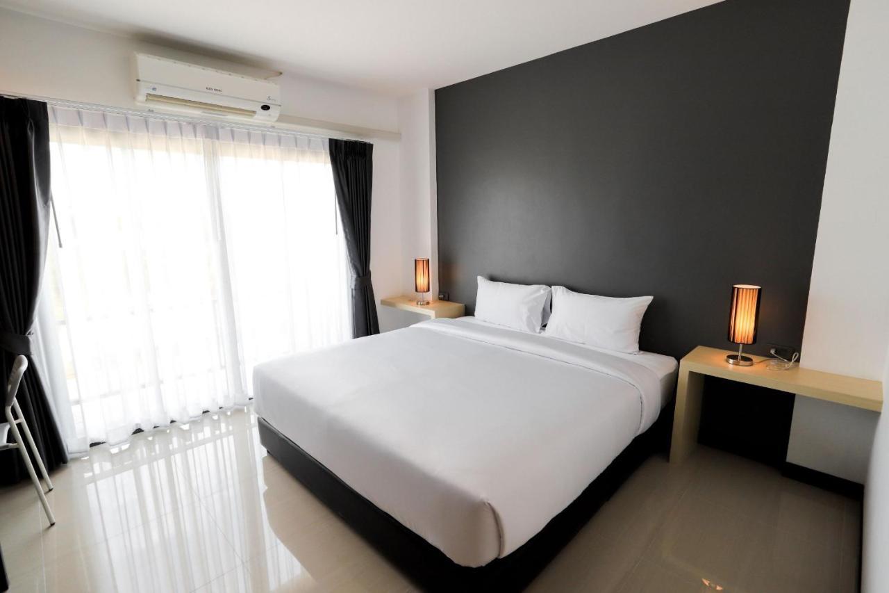 The Rest Hotel - ประจวบ Prachuap Khiri Khan Extérieur photo