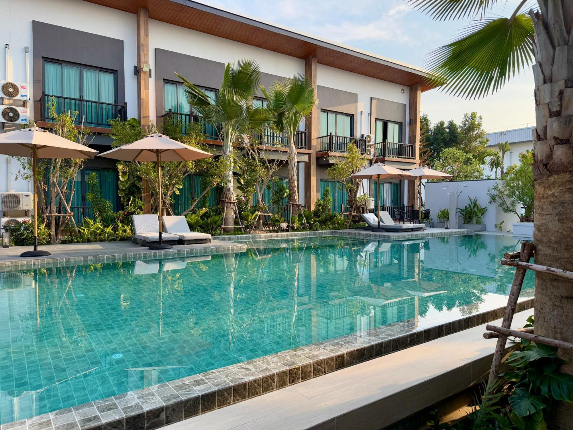 The Rest Hotel - ประจวบ Prachuap Khiri Khan Extérieur photo